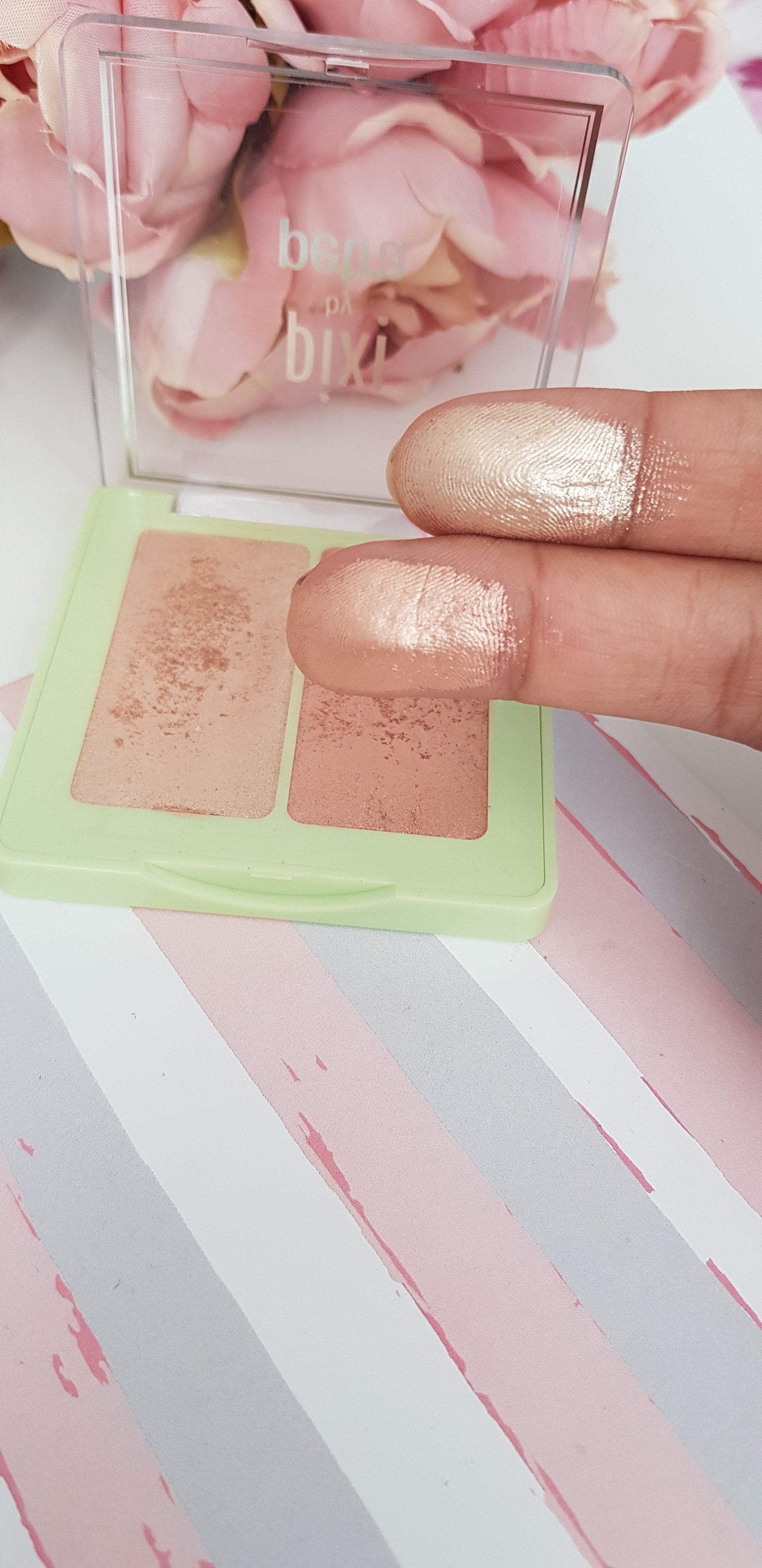 Pixi Beauty Glow in a Box - Glow-y Gossamer Duo highlighters - Ms Tantrum Blog