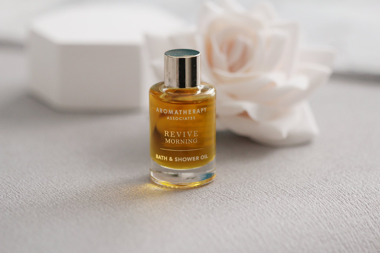 Aromatherapy Associates Bath & Shower Oil - Ms Tantrum Blog