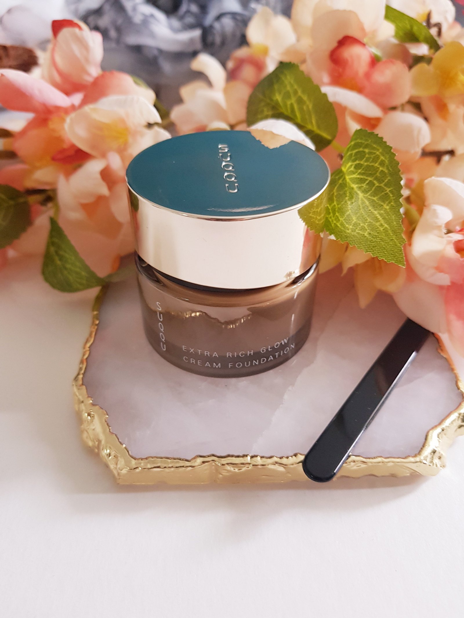 SUQQU Extra Rich Glow Cream Foundation - Ms Tantrum Blog