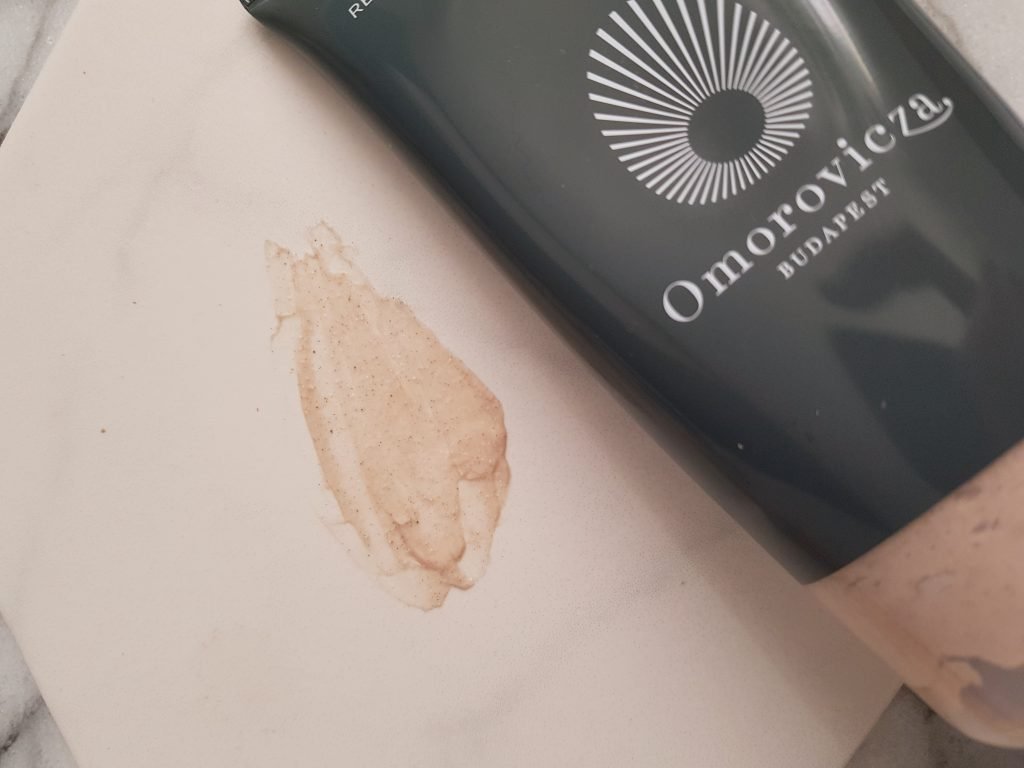 Omorovicza Revitalizing hair mask - Ms Tantrum Blog