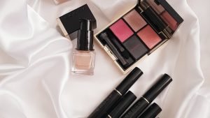 suqqu shimmer liquid highlighter