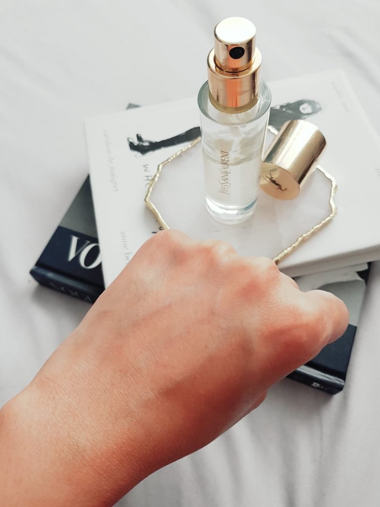 YSL Touche Eclat Blur Primer