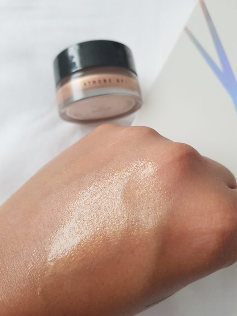 Swatch of Strobe Gel - Nova